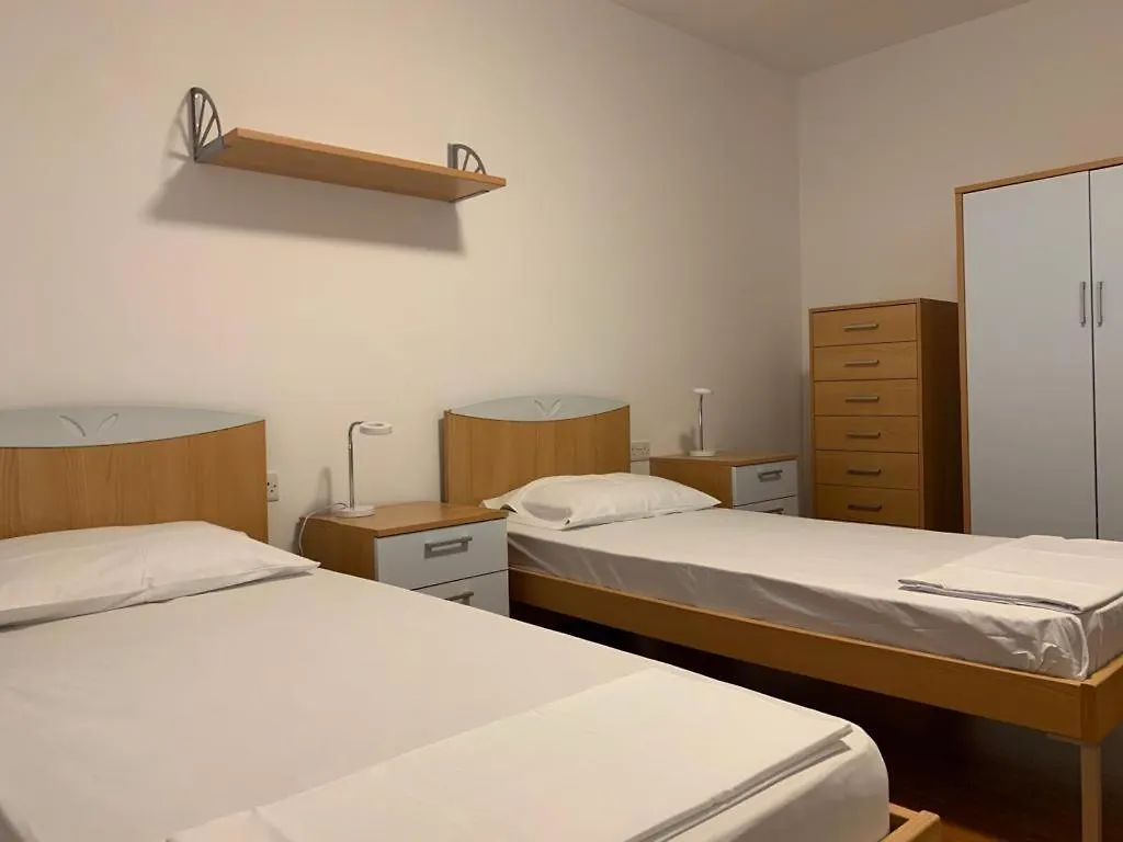 سانت جوليان Sherwell Guesthouse, Swieqi بيت ضيافة